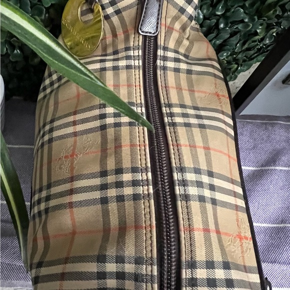 Authentic Burberry Hobo w/ Charm (tears & fraying) - Picture 4 of 15